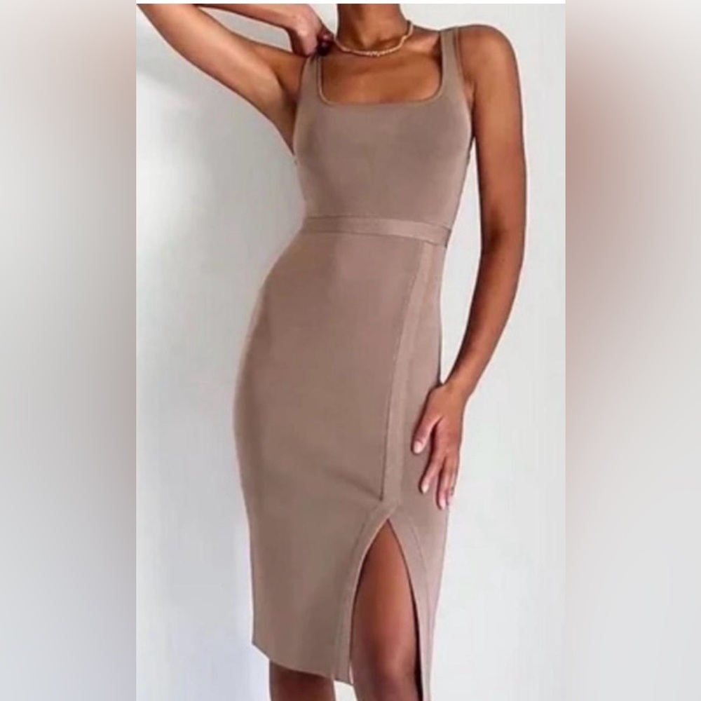 NWT Aritzia Strapless Square-Neck Midi Dress in Taupe